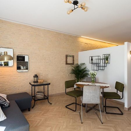 Center Apartment Fully Eqquiped Opcional Breakfast Seville Luaran gambar