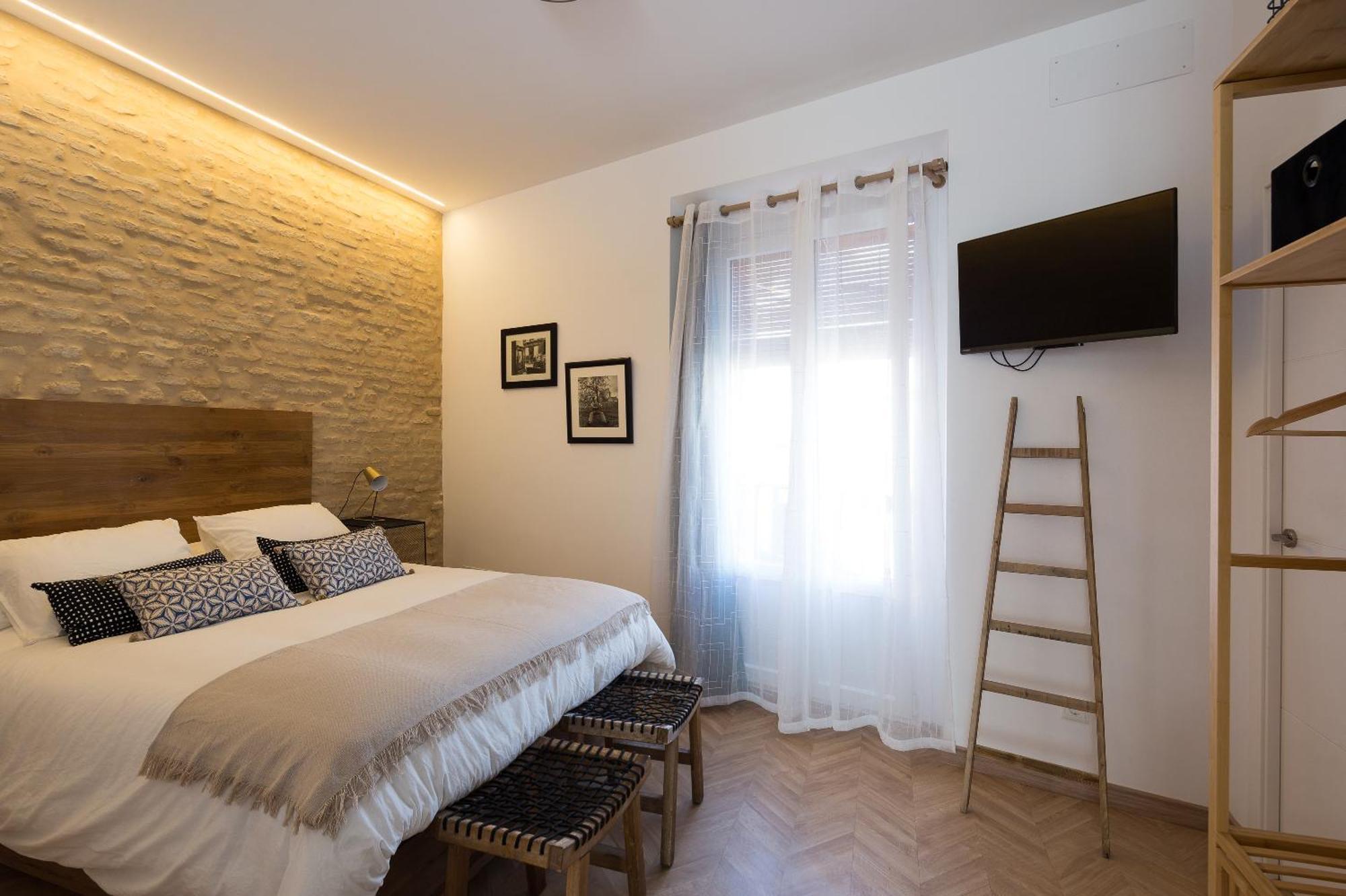Center Apartment Fully Eqquiped Opcional Breakfast Seville Luaran gambar