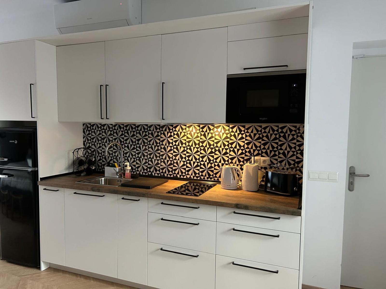 Center Apartment Fully Eqquiped Opcional Breakfast Seville Luaran gambar